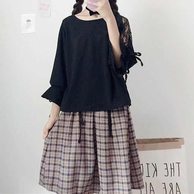 ブラック/Tシャツ+スカート